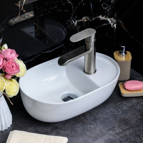 Раковина из сантехнического фарфора Melana 320333-805 42х27 накладная цвет белый 1 отверстие под смеситель