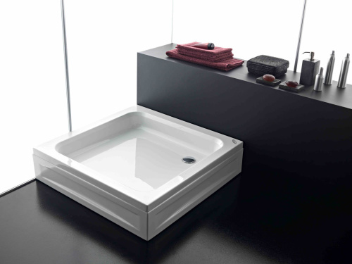 Душевой поддон Kolpa-San PEARL 563080 90х90 акрил белый