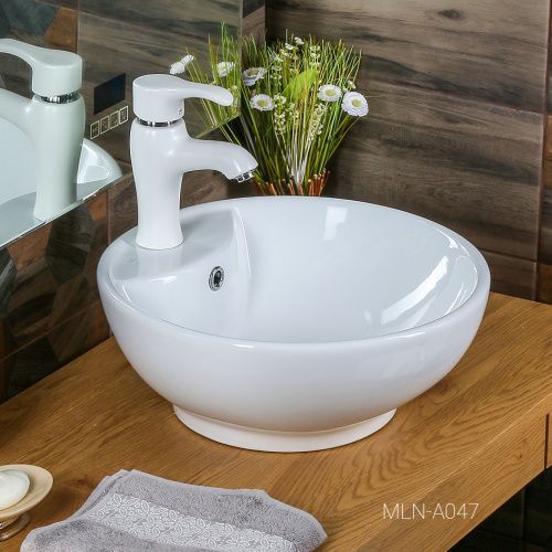 Раковина из сантехнического фарфора Melana 320359-805 45х45 накладная цвет белый 1 отверстие под смеситель