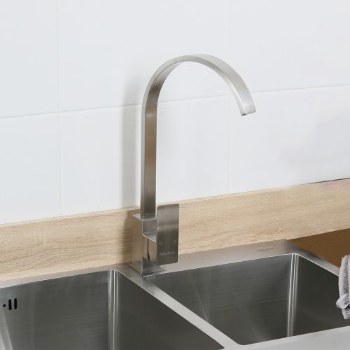 Смеситель для кухни Melana 8112 на мойку