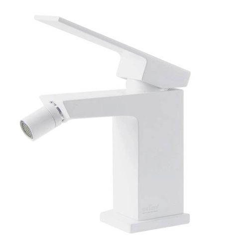 Смеситель Webert Pegaso PE840102740 на биде белый