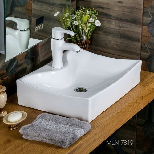 Раковина из сантехнического фарфора Melana 7819-805 55х40 накладная цвет белый 1 отверстие под смеситель