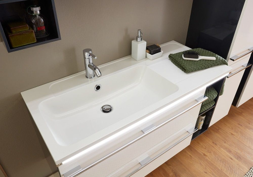 Раковина из минерального литья Marlin 3250star MWSTA10R 101х45 подвесная цвет белый 1 отверстие под смеситель