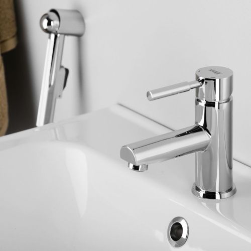 Комплект: смеситель с гигиеническим душем Wasserkraft Main 4100 4108 на раковину хром - фото 2