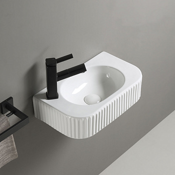 Раковина из сантехнического фарфора Vincea VBS-503 45х27 подвесная цвет белый 1 отверстие под смеситель