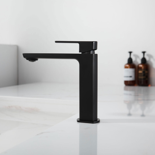 Смеситель Vincea Next VBF-1N1MB на раковину черный - фото 2