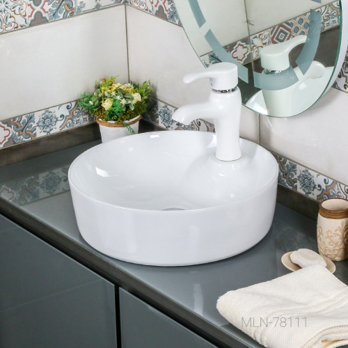 Раковина из сантехнического фарфора Melana 78111-805 44х44 накладная цвет белый 1 отверстие под смеситель - фото 3