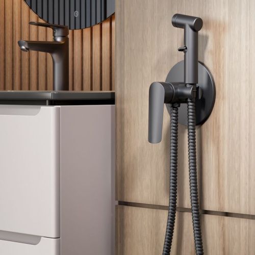 Гигиенический душ со смесителем Esko Lagos Black SMHLGB черный - фото 4