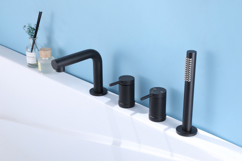 Смеситель ABBER Emotion AF8813B на борт ванны черный матовый - фото 2