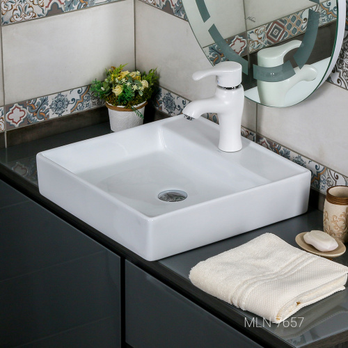 Раковина из сантехнического фарфора Melana 7657-805 44х45 накладная цвет белый 1 отверстие под смеситель - фото 2