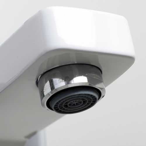 Смеситель для ванны и душа Wasserkraft Aller 1060 WHITE 1061W настенный белый/хром - фото 3