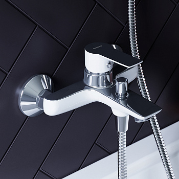 Смеситель для ванны и душа Damixa Origin Elegance 841000000 настенный хром/белый