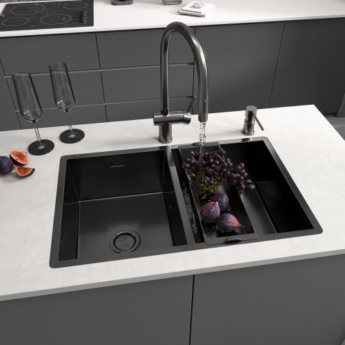 Смеситель для кухни Reflexion Lago RX9904BL на мойку черный - фото 4