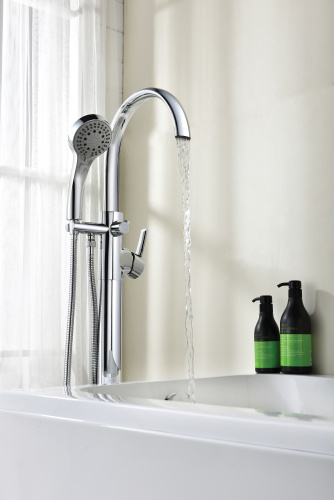 Смеситель LeMark Atlantiss LM3244C напольный хром - фото 2