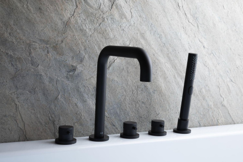 Смеситель Allen Brau Priority 5.31007-31 на борт ванны черный - фото 5