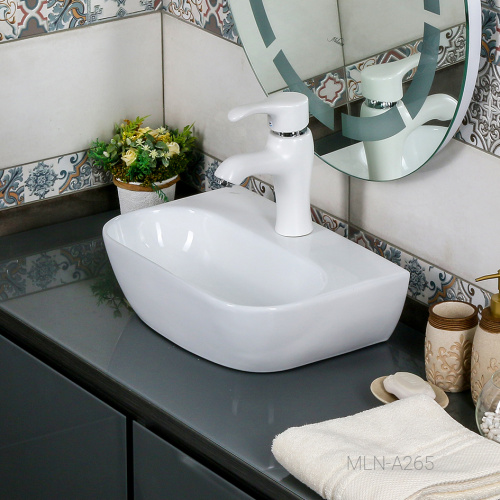 Раковина из сантехнического фарфора Melana A265-803 42х28 подвесная цвет белый 1 отверстие под смеситель - фото 4
