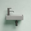 Раковина из сантехнического фарфора Ceramica Nova ELEMENT CN6051RMH 40х20 подвесная цвет черный 1 отверстие под смеситель