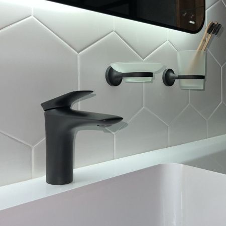 Смеситель Bond Cube B03-2188 на раковину черный