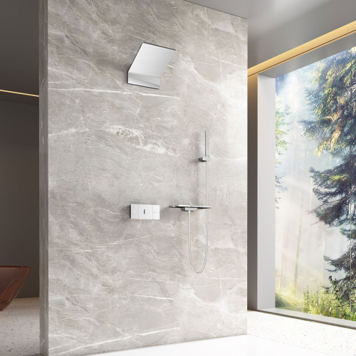 Душевая система Vincea VSFW-2F11TCH встраиваемая в стену с термостатом