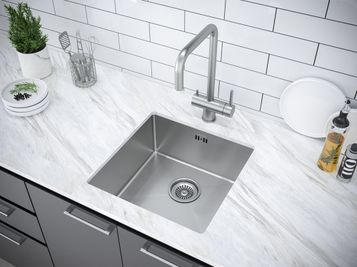 Кухонная мойка Paulmark GERBERG 44 UNI PM214444-BS 39х39 цвет брашированная нержавеющая сталь поверхность матовая - фото 3