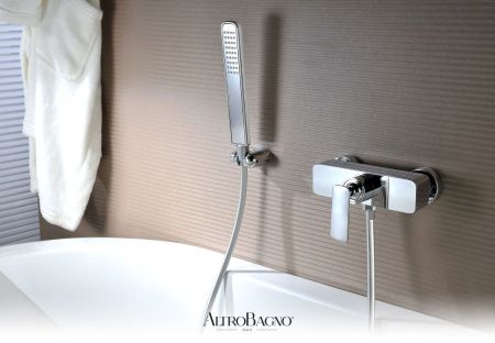 Смеситель для душа AltroBagno Aperto AltroBagnoAperto030601Cr настенный хром