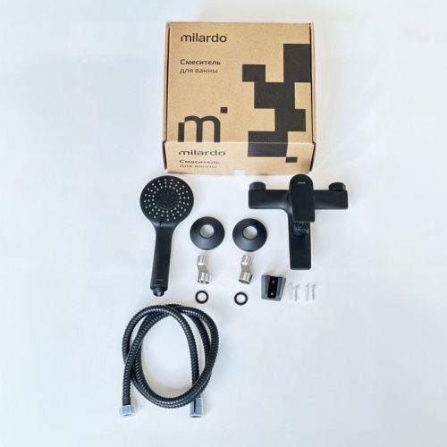 Смеситель для ванны Milardo Azure AZUBL00M02 настенный черный - фото 3