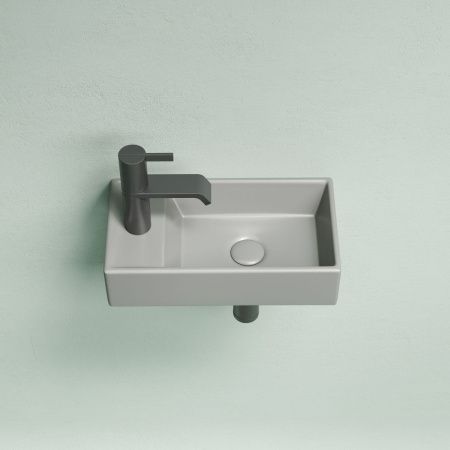 Раковина из сантехнического фарфора Ceramica Nova ELEMENT CN6051RMH 40х20 подвесная цвет черный 1 отверстие под смеситель