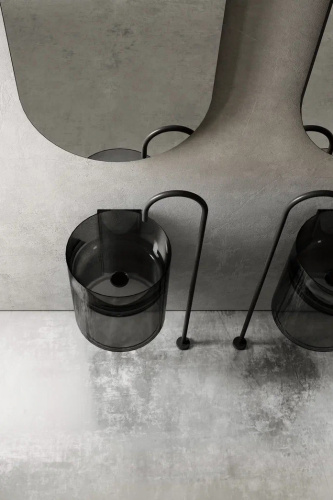 Раковина из полиэфирной смолы Abber KRISTALL AT2704Onyx 42х42 подвесная цвет черный без отверстий под смеситель - фото 4