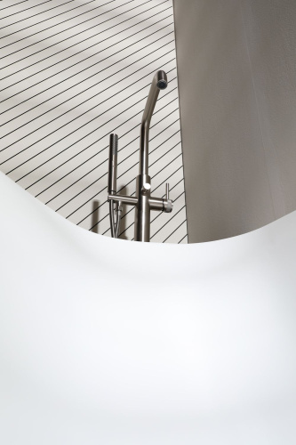 Ванна акриловая Allen Brau Priority 2.31005.21B 160х78 пристенная асимметричная с ножками - фото 4