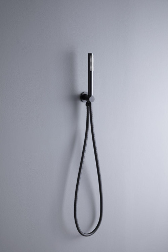 Душевой гарнитур Allen Brau Priority 5.31019-31 настенный черный - фото 5