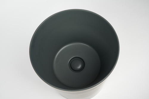 Раковина из сантехнического фарфора Galassia Core 7305NEMT 37х37 напольная цвет черный матовый - фото 4